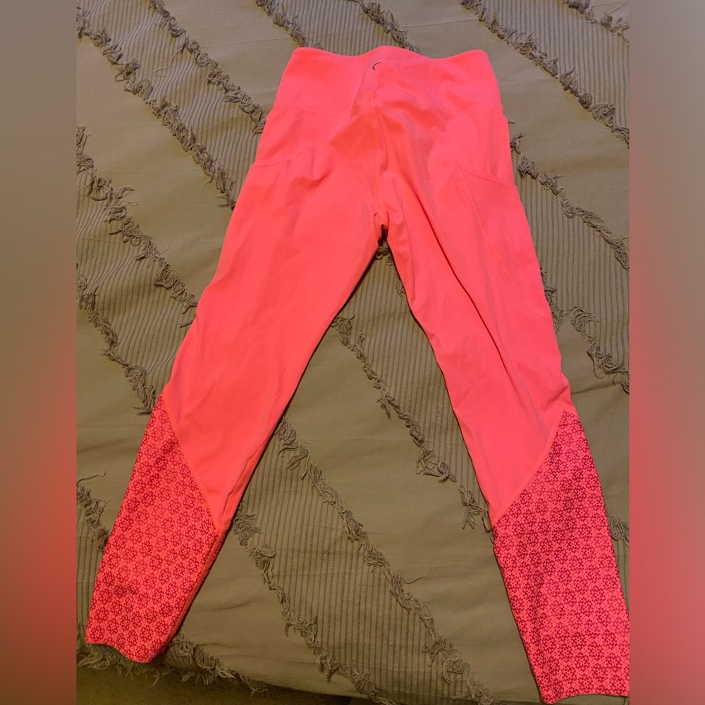 ZYIA leggings 6-8 not worn